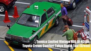 Tomica Limited Vintage NEO LV-N218a Toyota Crown Comfort Tokyo Radio Taxi (Green) コンフォート 東京無線タクシー（緑）