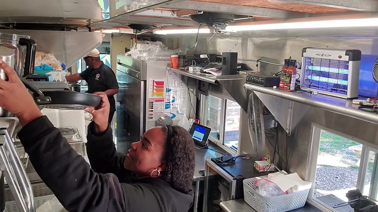 Food Truck Life: Catering and Service Time, Super Busy Day!!!!