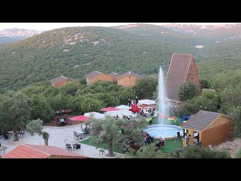 منتجع نور اكواخ مسبح جلسات هادئة مطعم واشهى المأكولات عجلون اشتفينا ام الينابيع