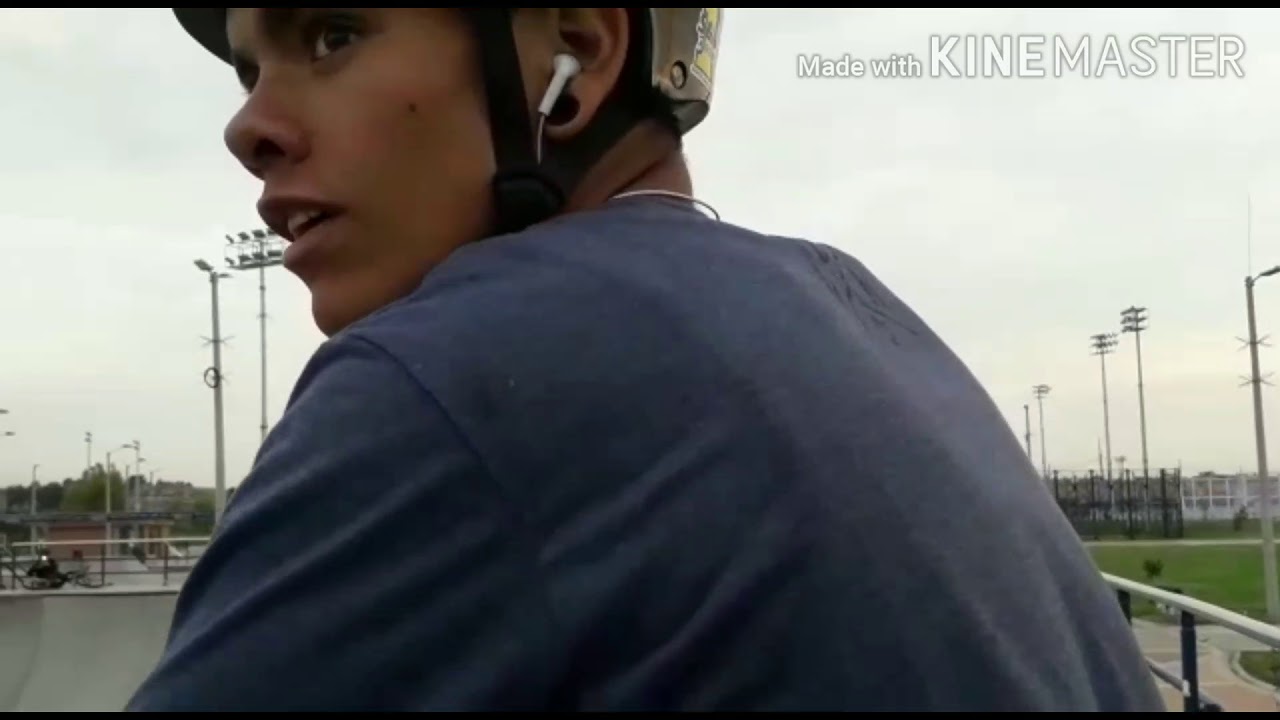 Luis Rincón Reyes BMX freestyle Fontanar del río Bogotá Colombia 2019 ...