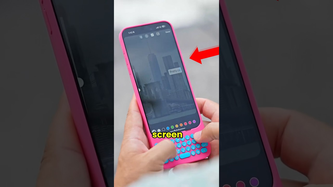 Phone case that has a physical Keyboard