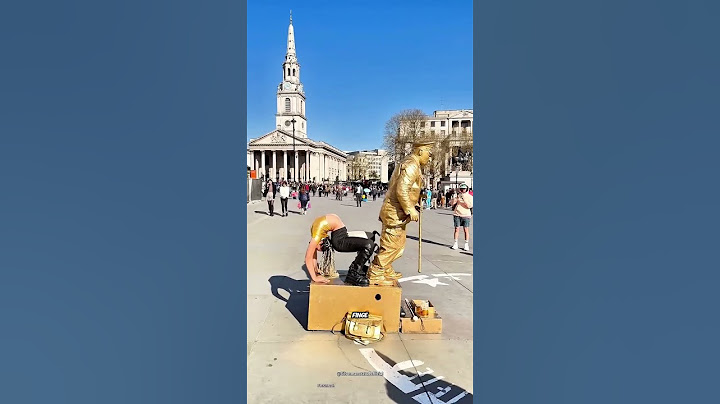 She tried to trick the statue but 😯