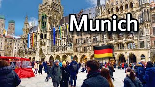 Munich Walking Tour tourist attractions Marienplatz to Muenchen Odeonsplatz Jan 2023