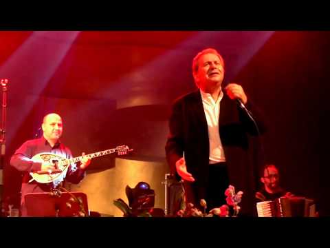 Μανώλης Μητσιάς-Menolis Mitsias