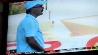 Gel Gel Eşşeğim Gel Hiç Acımıcak..