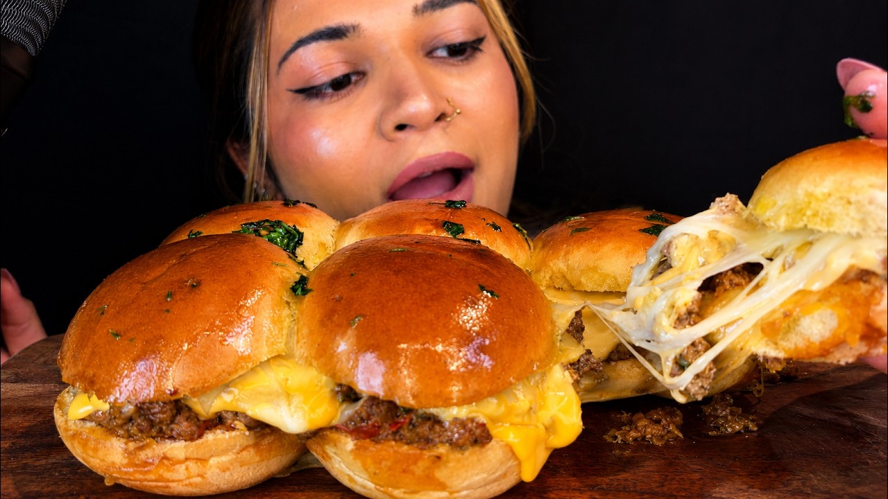 ASMR | EXTRA CHEESY BURGER SLIDERS | NO TALKING - YouTube