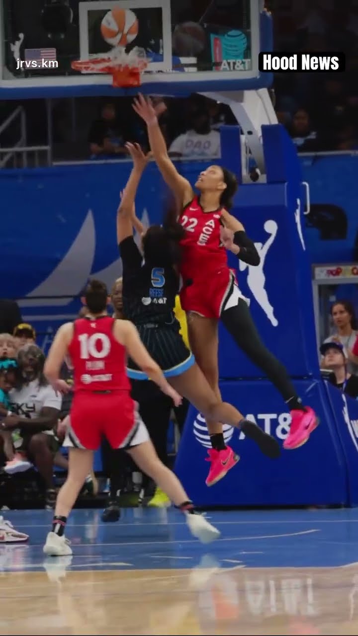 Her signature move #hoodnews #angelreese #ajawilson #basketball #layup #lvaces #chicagosky #omg #how