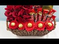 Canasta con floral y chocolates por menos de $20 dolares ( regalo para el día de las madres )