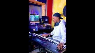 (Live Instrumental) Bana - Shaffy & Chriss Eazy (studio session)
