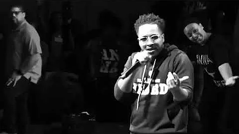 Rich Tolbert - Never Be Defeated| Leads into prais...