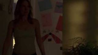 Famous Amy Ryan @ The Wire S5ep01 Net Worth