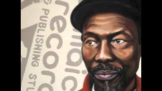 Larry Marshall - Thelma