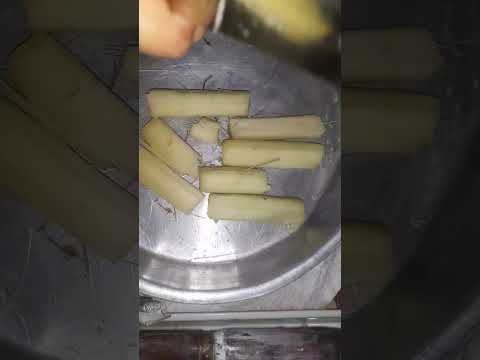 تقشير قصب السكر
