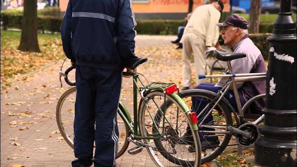 Vreme Je Za Bebe - Tata Preko Skajpa