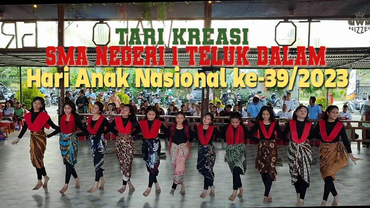 TARI KREASI SMANSA T. DALAM TAMPIL MEMUKAU PADA PERINGATAN HARI ANAK NASIONAL KE- 39 NIAS SELATAN