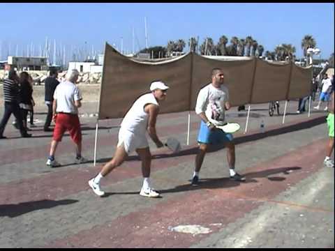 אלופים ואלופות - מטקות בחוף גורדון
