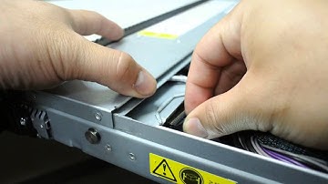 IBM System x3550 M4 Install Operator Information Panel