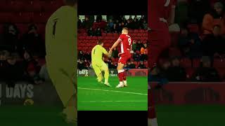 أغبى أخطاء الحراس والمدافعين! 😱🤣 | Funniest Football Fails! #Shorts #Football