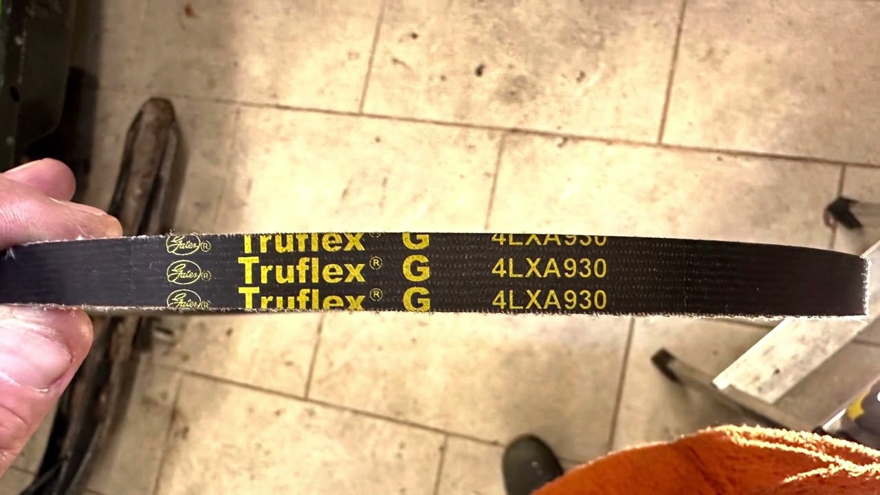 AL-KO 620 III Replacement of V-belt and friction rubber for the clutch for operation