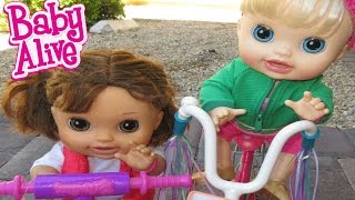 BABY ALIVE Pumpkin & Audrey Get In A Fight + Pumpkin Reads Comments!