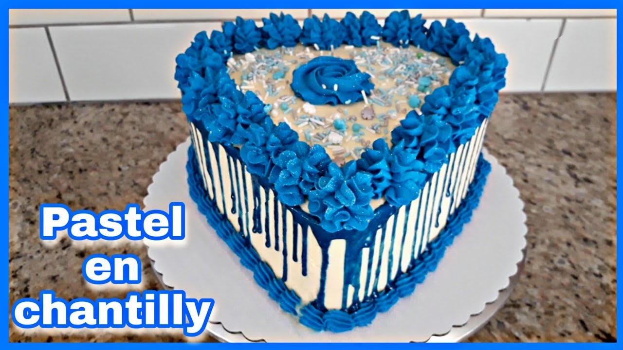 Pastel Azul Sencillo En Forma De Corazon En Chantilly Youtube