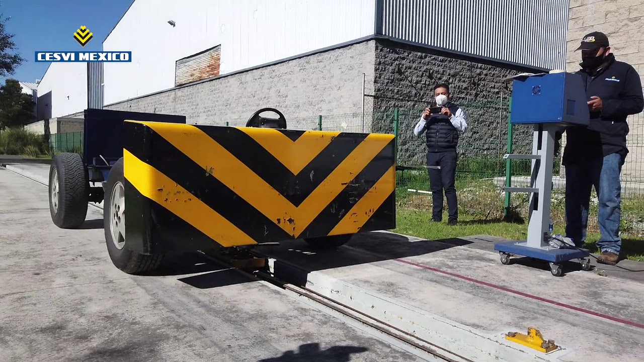 LowSpeed crash test 2020 Kia Rio Sedan YouTube