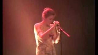 Tara King th. - IT'S HARD TO BE A CAT (Live - 2005)