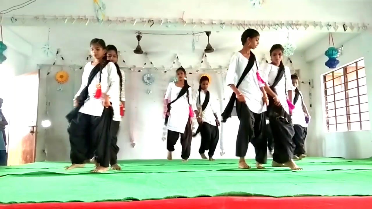 Hindi Bhasha rastra ki bhasha Group Dance   bhakti song  Singer Alka Yaagnik  s Hindi