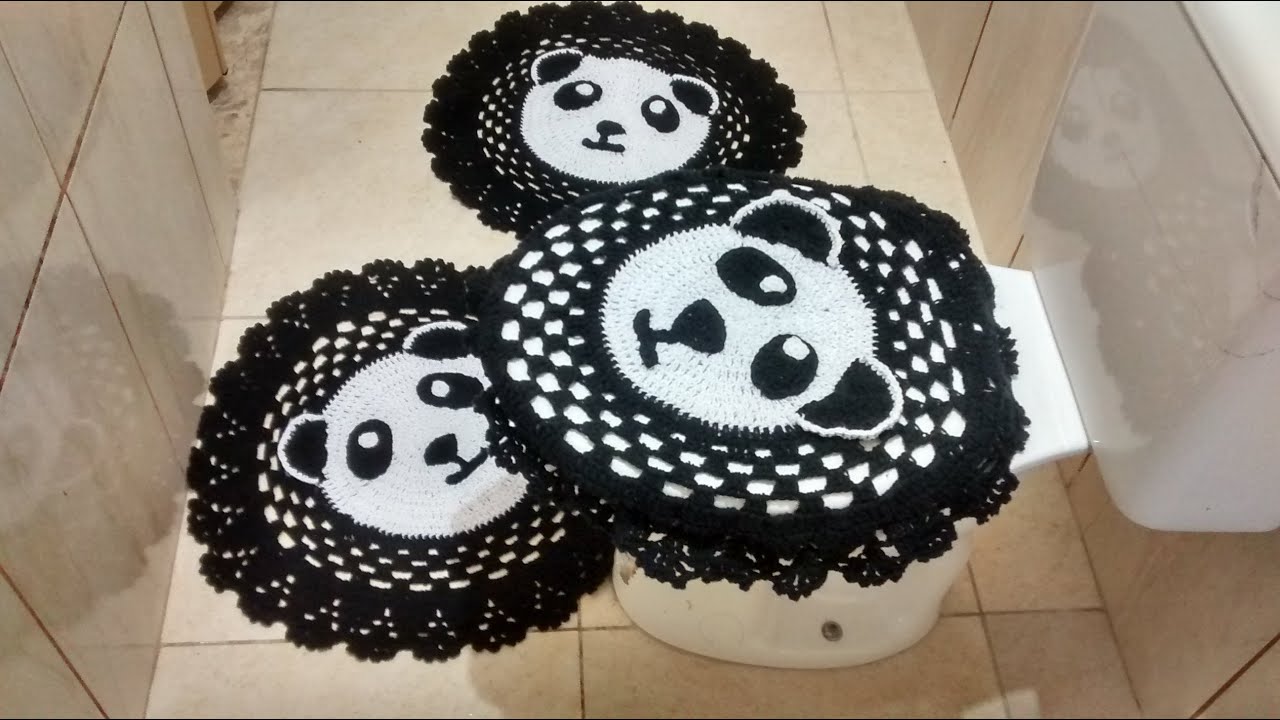 JOGO DE BANHEIRO PANDA, EM CROCHÊ, PARTE 1- Tapete pé de vaso e pia.
