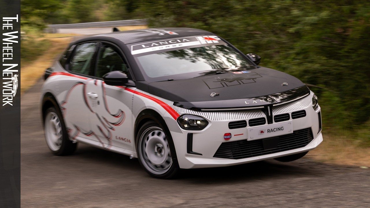 Lancia Ypsilon HF Racing Reveal – Driving, Interior, Exterior