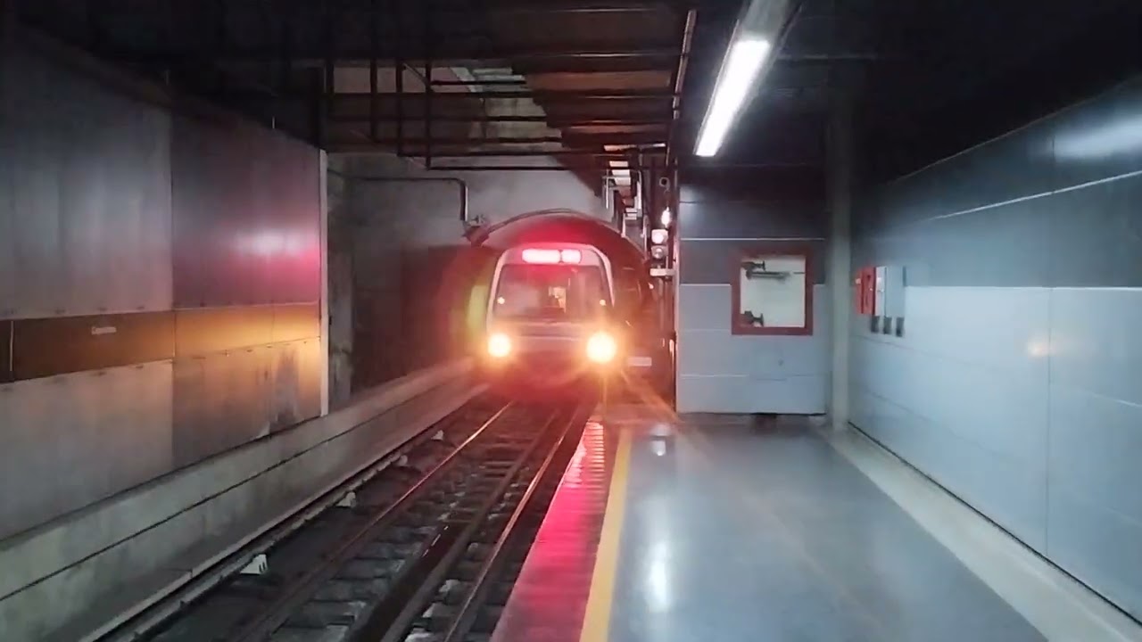 Metro De Caracas Linea 2 Alstom S3 Entrando a la Estación Capuchinos Dirección Bello Monte