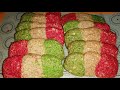 Galletas de avena en forma y color de bandera mexicana