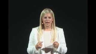 The Secret to Winning Arguments | Lauren Schifferdecker | TEDxNorthbrookLibrary
