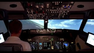 Atterrissage à Ibiza en Boeing 737-800 depuis le cockpit (HD) Atterrissage à Ibiza en Boeing 737-800 depuis le cockpit (HD)