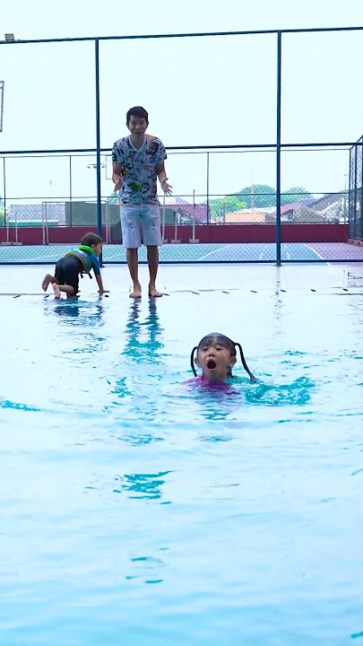 Detik Detik Aletha Di Kolam 2 Meter Gak Kuat Berenang #alethaabew