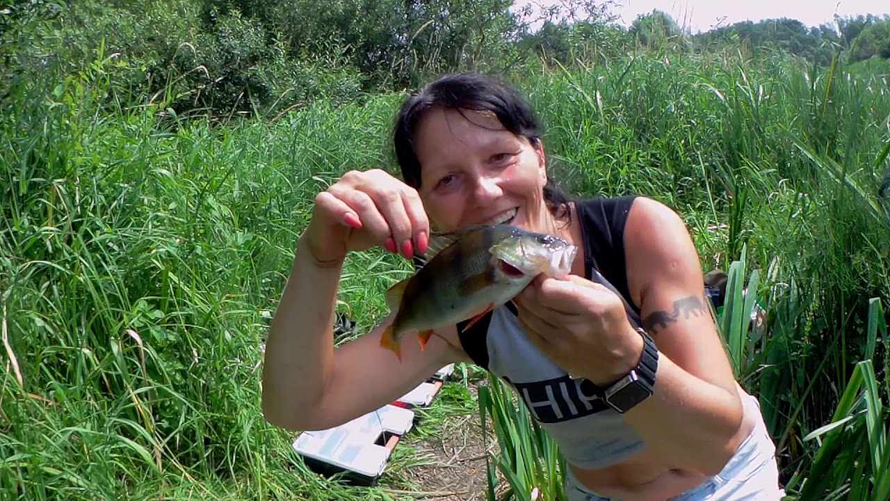 Женская рыбалка или как я линя доставала. Река Салаца .