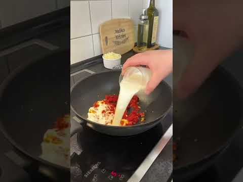 طريقة مكرونة على الطريقة الايطاليه ايطاليانو  الأفضل لا تنسو الاشتراك في القناة ووضع لايك