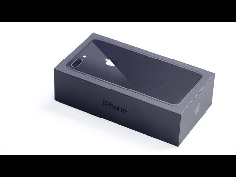 Честная распаковка черного iPhone 8 Plus