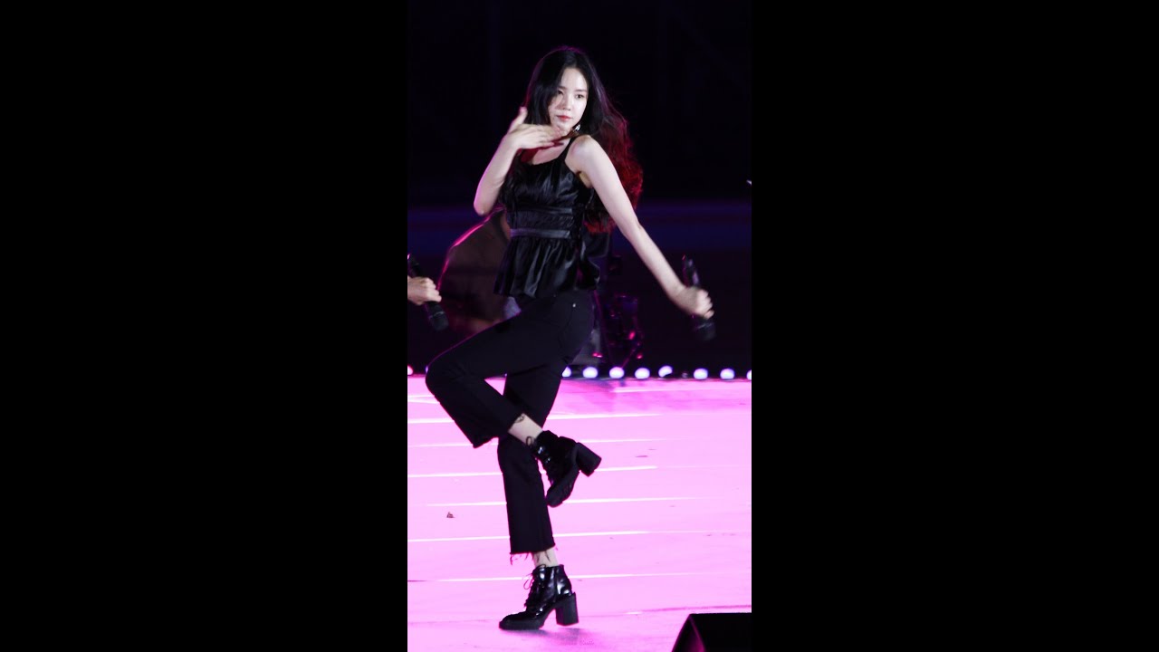 190830 충주 세계무예 마스터쉽 축하공연 %%(응응) 손나은