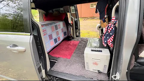 Dodge Grand Caravan Camper | I’m on the Road | All Packed Up | Clutter Free Van Camping #vancamper