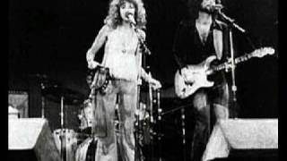 Buckingham Nicks ~ Don't Let Me Down Again ~ Alabama Live 1975 chords