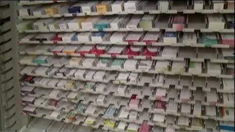 Consis E robot by Willach Pharmacy Solutions.mp4