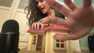 asmr con una casita de muñecas