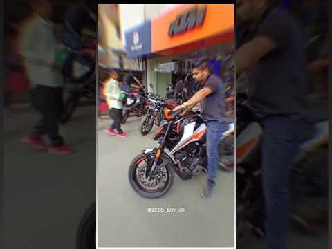 KTM DUKE 390