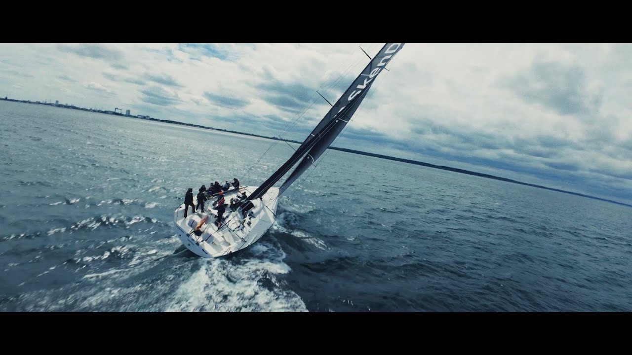 Hart am Wind - Teambuilding auf Rennyachten