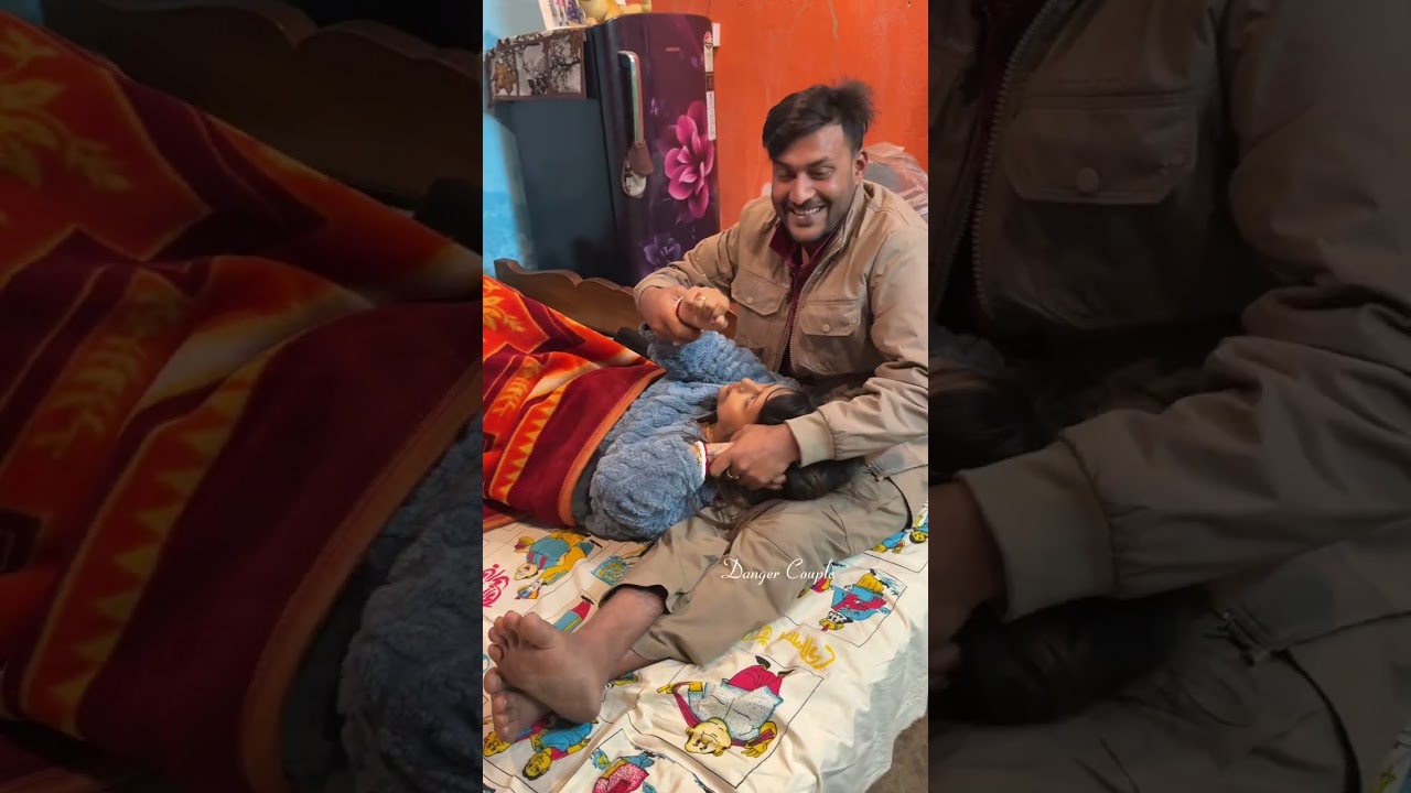 দেখো দেখো আমাকে কিভাবে জোর করে রিল বানায় রিল বানানো গুছিয়ে দিছি
