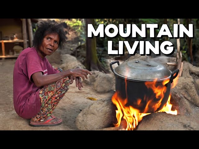 How the Aeta People Forage in the Philippines (Pampanga) class=