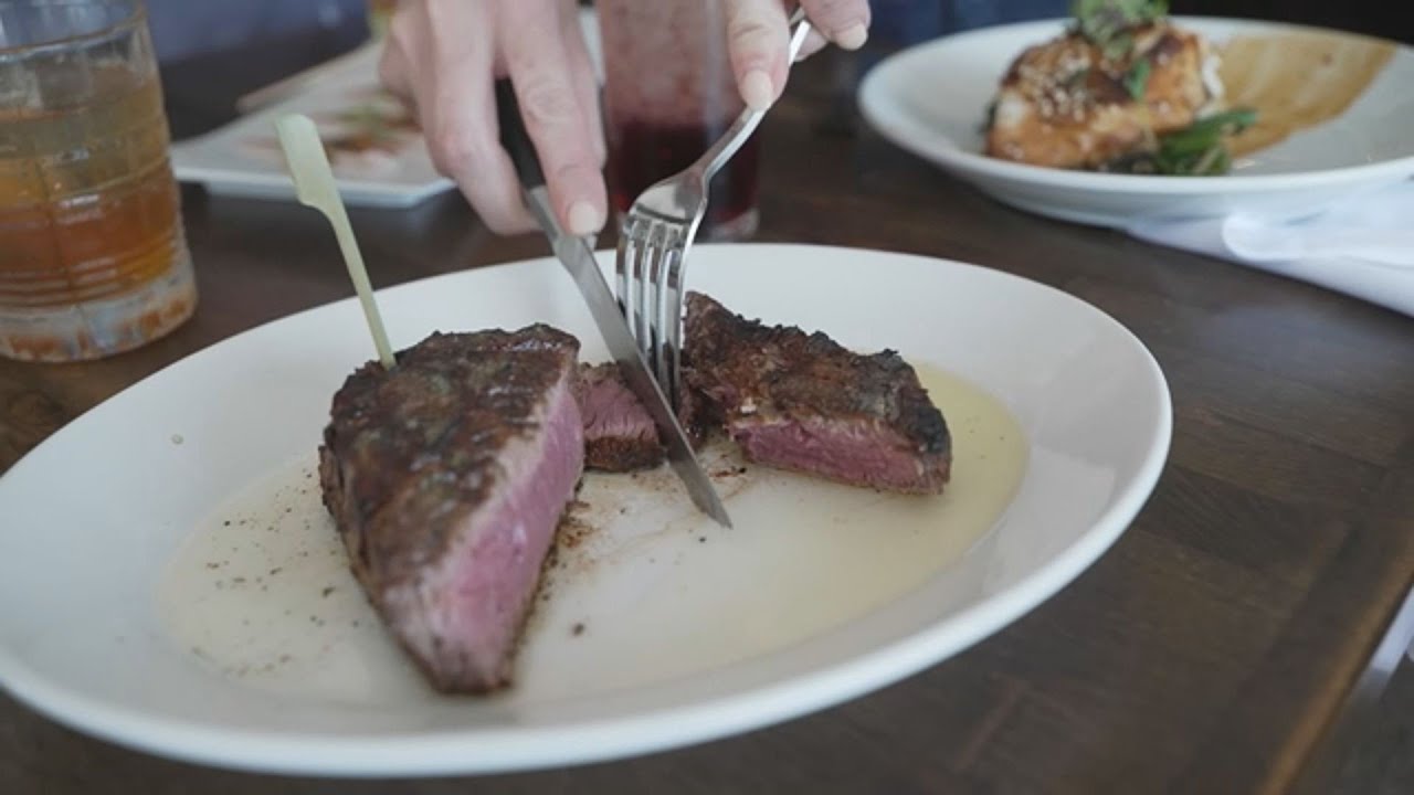 Dine at the all-new 1932 Cattleman’s Club at Houston Livestock Show and Rodeo
