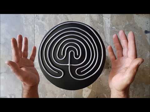 Video: Nasaan ang Minotaur labyrinth sa Crete?