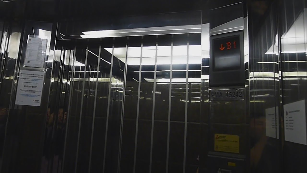 Mitsubishi Lift at Wisma Hong Leong (Carpark Lift)